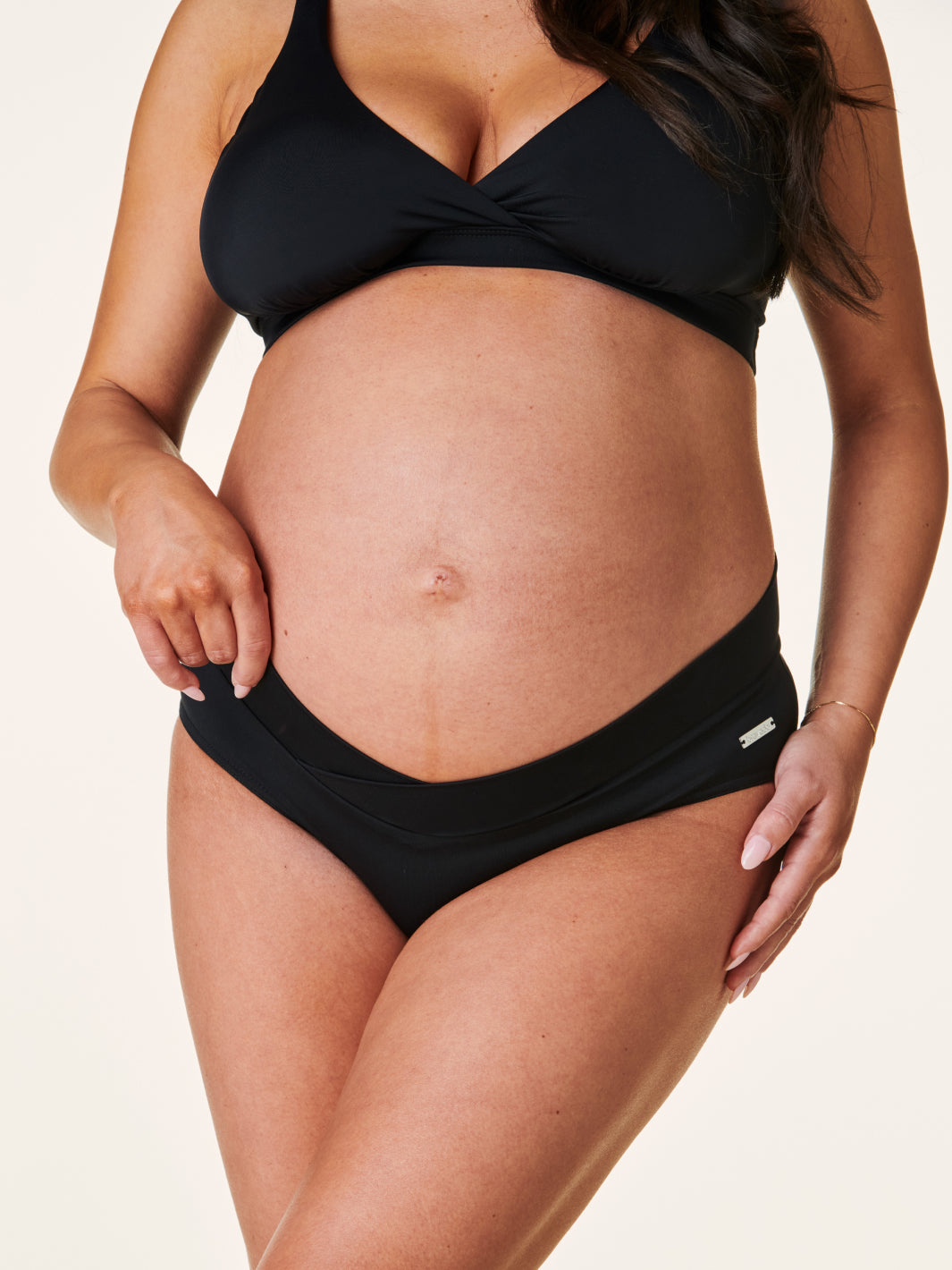 Crossover Maternity & Nursing Bikini Top | Black