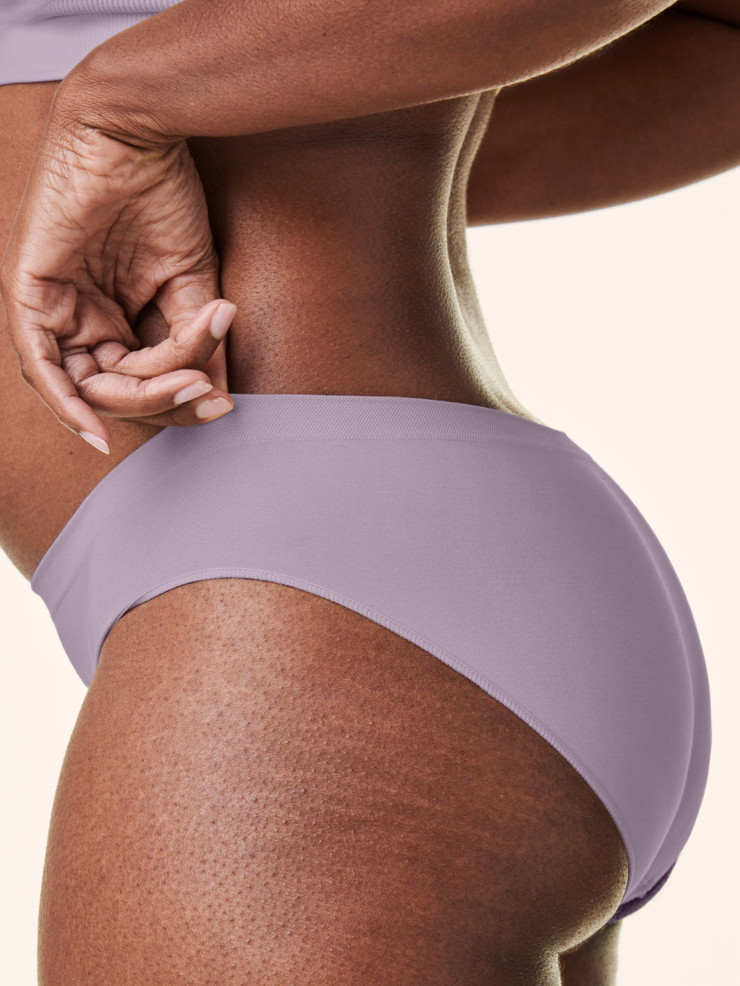 Mid-Rise Seamless Panty